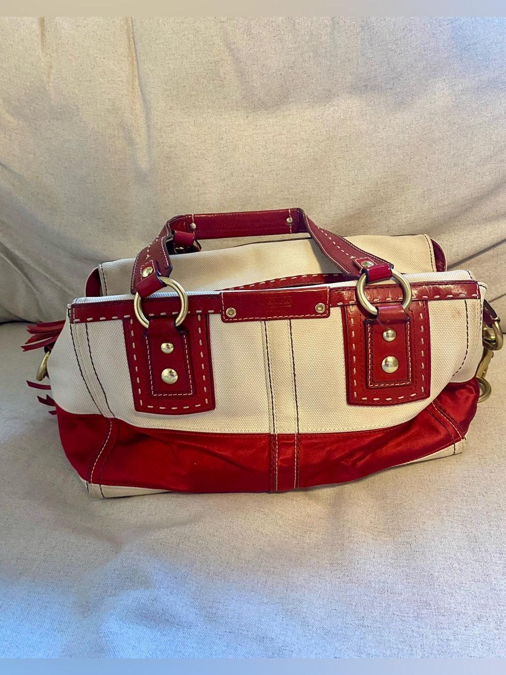 Vintage Coach Hamptons Andrea Red and Cream Purse